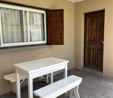 Constitucion House | Casa en Mar Del Plata con parque, parrilla y cochera cubierta a dos cuadras del mar