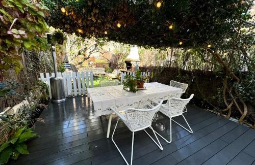 Masnou House | casa en Masnou junto a playa y tren