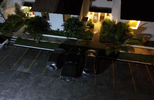 Same House | Casa en Same-Casa Blanca