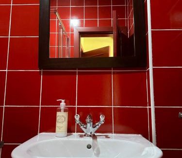 Montalegre Villa | Casa Entre-Palheiros e Casa do Canastro