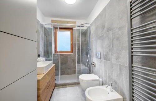 Courmayeur Apartment | Casa Entreves - Ristrutturata con parcheggio