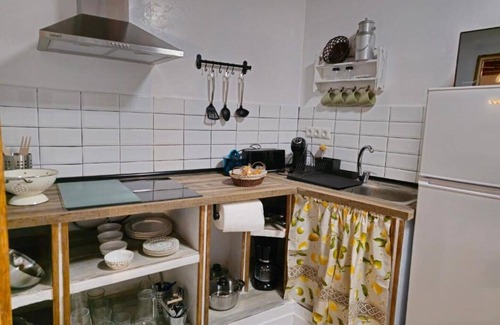 Aldeanueva de Barbarroya Apartment | Casa Rural Tinguaton 1