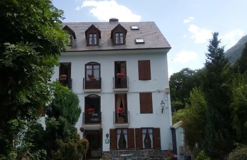 Les House | Casa Es Neres
