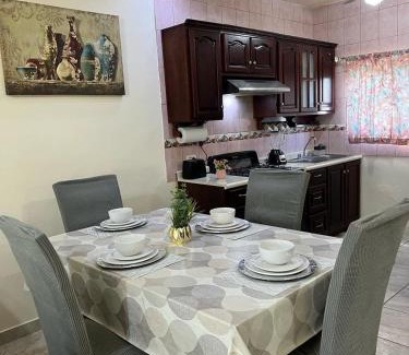 Monclova Apartment | Casa esmeralda