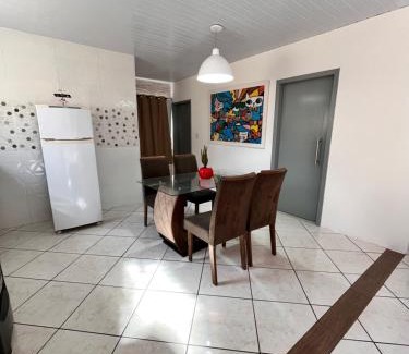 Serraria House | Casa espaçosa e aconchegante Cama King e ar condicionado