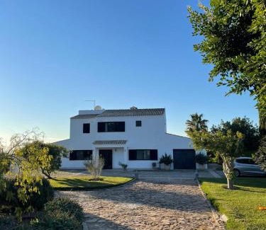 Olhao Villa | Casa Esperança - carefree living with big private pool and great views