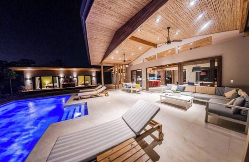 San Pedro Pochutla House | Casa Esperanza Close to the Ocean