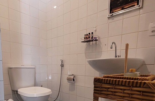 Buzios Cottage | Casa Estilo Buziano Próxima à Orla Bardot e Rua das Pedras e de Várias Praias