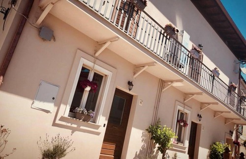Mazzano Romano House | Casa Eterea Domus in the Treja Park, between the Monte Gelato and Calcata waterfalls