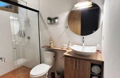 Marinilla Hotel | CASA EVE HOTEL Luxury suite w/jacuzzi nbreakfast included