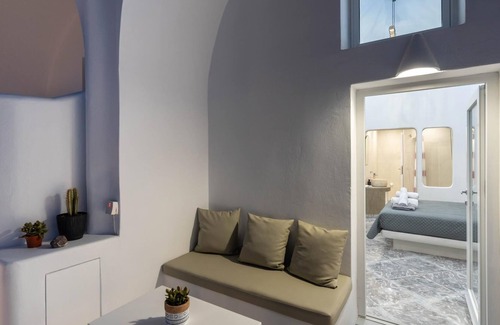 Pyrgos Apartment | Casa Evgenia I private villa with jacuzzi