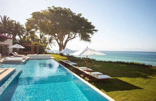 Punta de Mita Villa | Casa Familia in Ranchos by Personal Villas - Premier Golf Membership