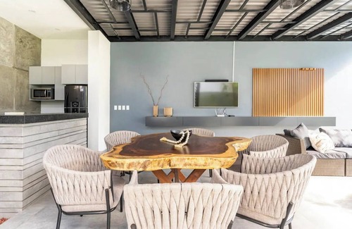 Guadalajara House | Casa Familiar con Alberca Privada Climatizada