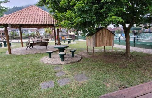 Praia do Jardim House | Casa familiar condomínio fechado
