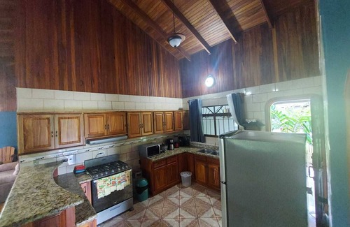 Puerto Jimenez Other | Casa familiar en la zona de Puerto Jiménez cerca de playas y Parque Corcovado.