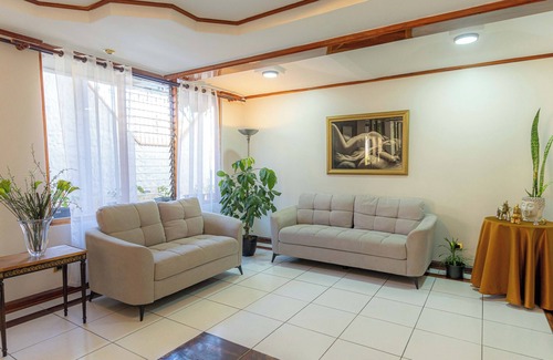 Heredia House | Casa Familiar la Tortuga
