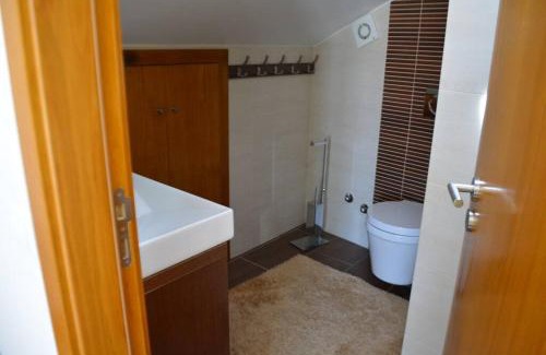 Paredes da Vitoria Apartment | Casa Faria