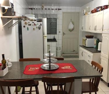 Palhoca House | Casa feliz