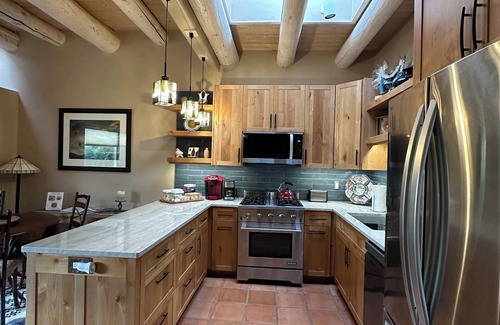 El Prado Condo | Casa Feliz is waiting for you!n