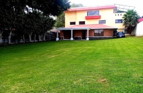 Banderilla House | Casa Ficus surrounded by beautiful gardens 10 minutes from Xalapa