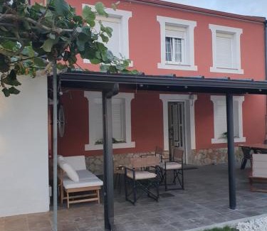 Figueras (Castropol) House | Casa Flor Delfin Ribadeo