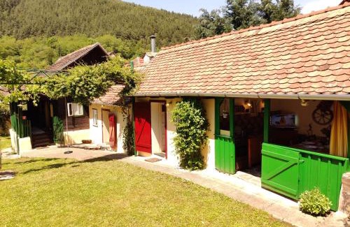 Gura Raului House | Casa Florica wooden house