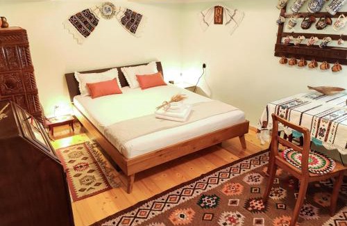 Gura Raului House | Casa Florica wooden house