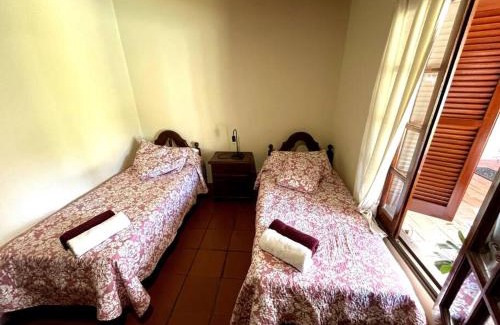 Chacras de Coria House | ¡Casa Florida, en el corazón de Chacras de Coria!