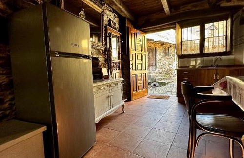Manzanedo de Valdueza House | Casa Folibar