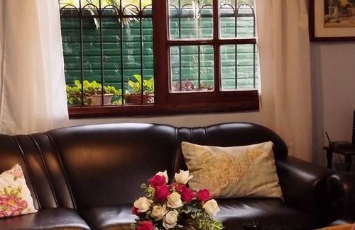 Puerto Iguazu Bed & Breakfast | Casa Folks Bed and Breakfast