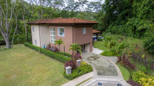 Jaco Villa | Casa Forest 4 bdrs private pool in Los Suenos