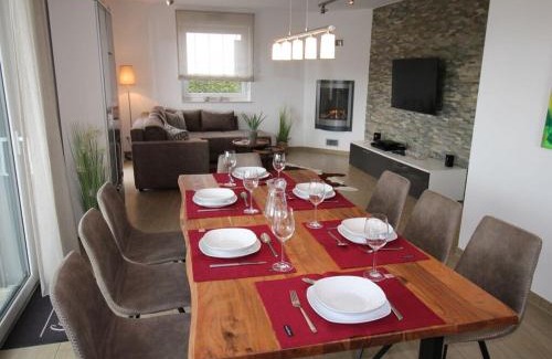 Muritz House | Casa Fortuna Modern retreat