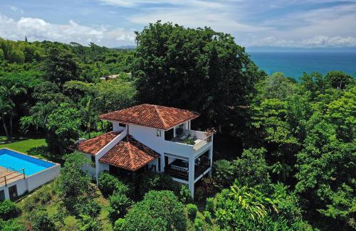 Montezuma House | Casa Frangipani