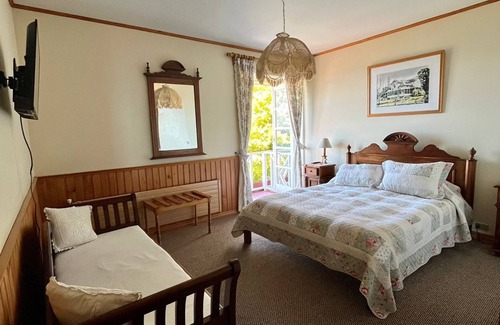 Frutillar Bed & Breakfast | Casa Frau Holle