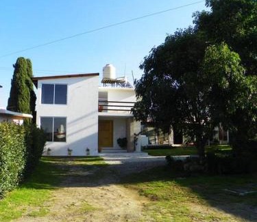Amealco House | Casa Fresnos