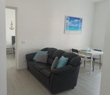 Laigueglia House | Casa Fuerte