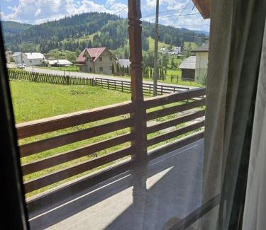 Vatra Moldovitei Cabin | Casa Fuior din Fundu Moldovei