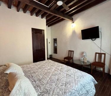 Tecozautla Hotel | Casa Gardenia Hotel