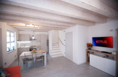 San Giovanni Lupatoto Apartment | CASA GEMMA - Big Family House with Free Parking