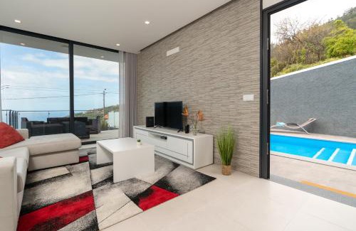 Arco da Calheta House | CASA GEORGINA