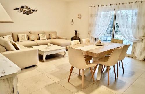 Liscia di Vacca Apartment | Casa Gió Grazioso Appartamento a Porto Cervo