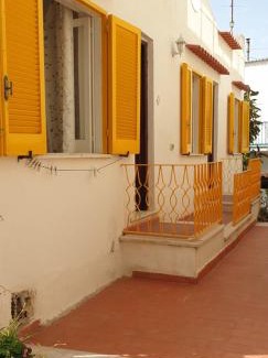 Succhivo Apartment | Casa Gialla