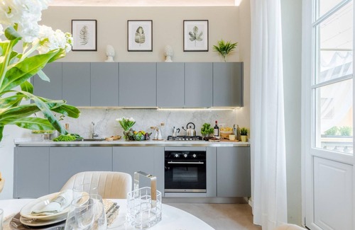 Lucca Historical Center Apartment | Casa Gina Urban Retreat