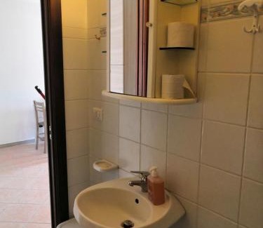 Serravalle di Chienti Apartment | Casa Giorgio Mille Papaveri Rossi