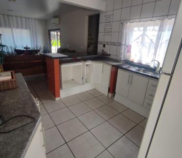 Ubatuba House | Casa grande, 700m da praia, São Francisco do Sul - SC