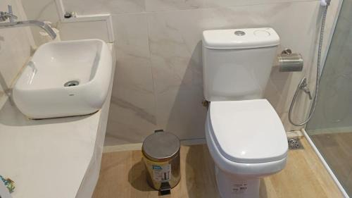 Fabricas Apartment | Casa grande com 3 suítes, piscina e área gourmet com churrasqueira