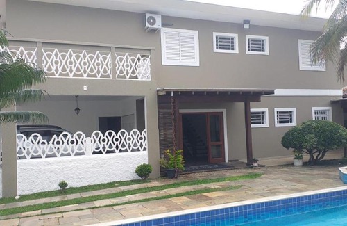 Jardim Capricornio House | Casa Grande com Piscina a 50 metros da Praia