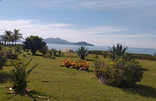 Jardim Capricornio House | Casa Grande com Piscina a 50 metros da Praia