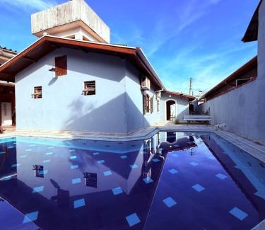 Lazaro House | Casa grande com piscina churrasqueira e garagem Praia do Lázaro Ubatuba