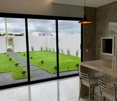 Sinop House | casa grande e confortavel